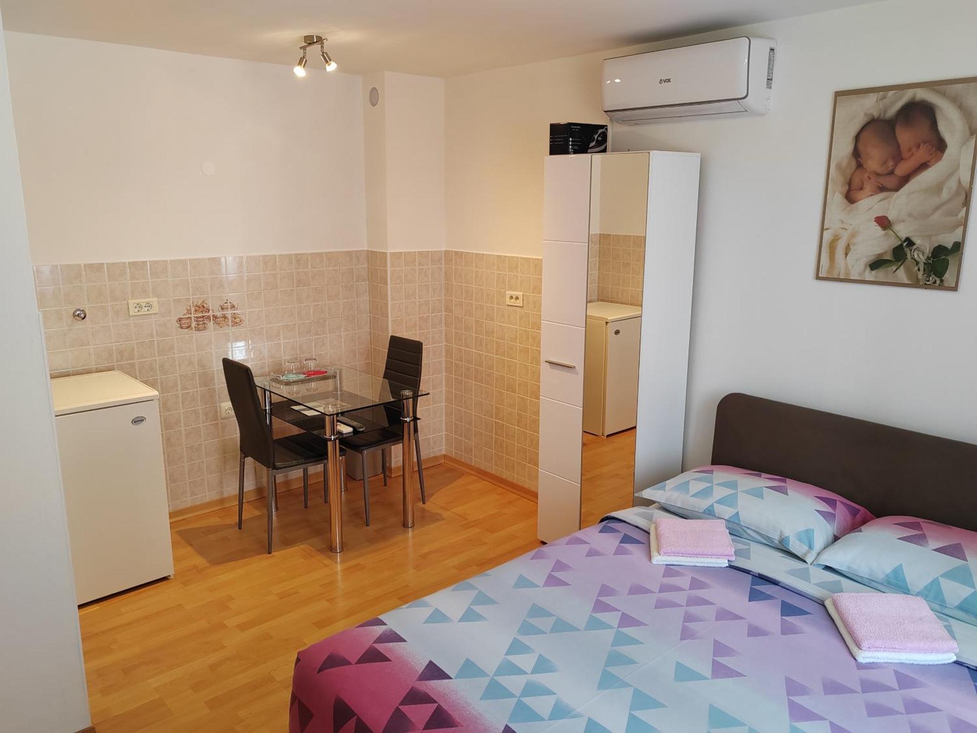 Rooms Neda 伊佐拉 客房 照片
